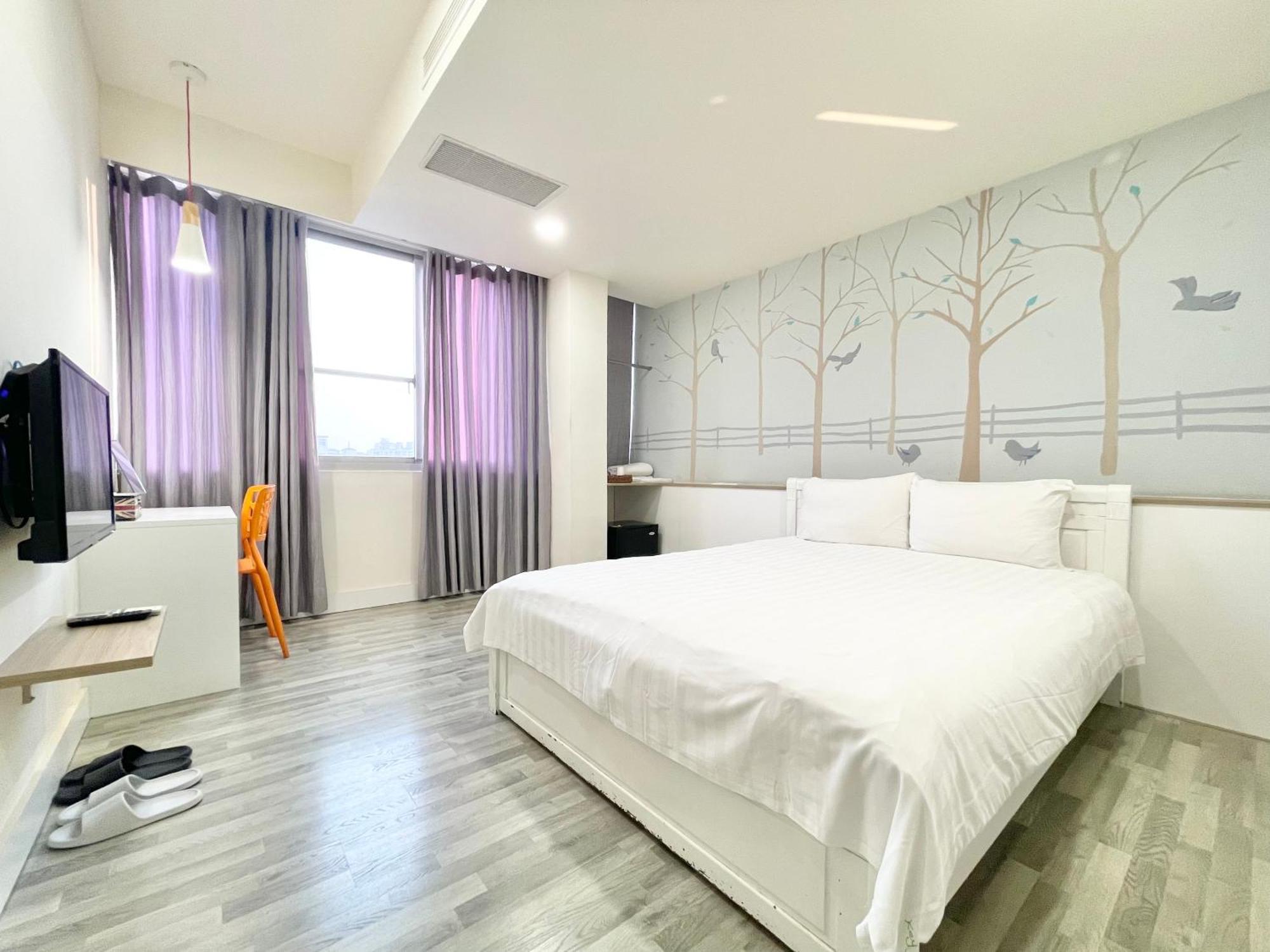 Moment Inn Tainan Esterno foto